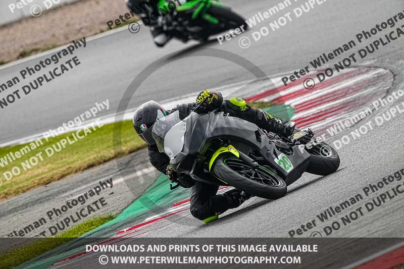 donington no limits trackday;donington park photographs;donington trackday photographs;no limits trackdays;peter wileman photography;trackday digital images;trackday photos